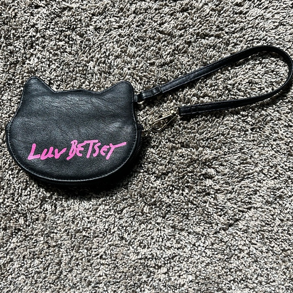 Luv Betsey by Betsey Johnson Cat coin purse - Picture 2 of 3
